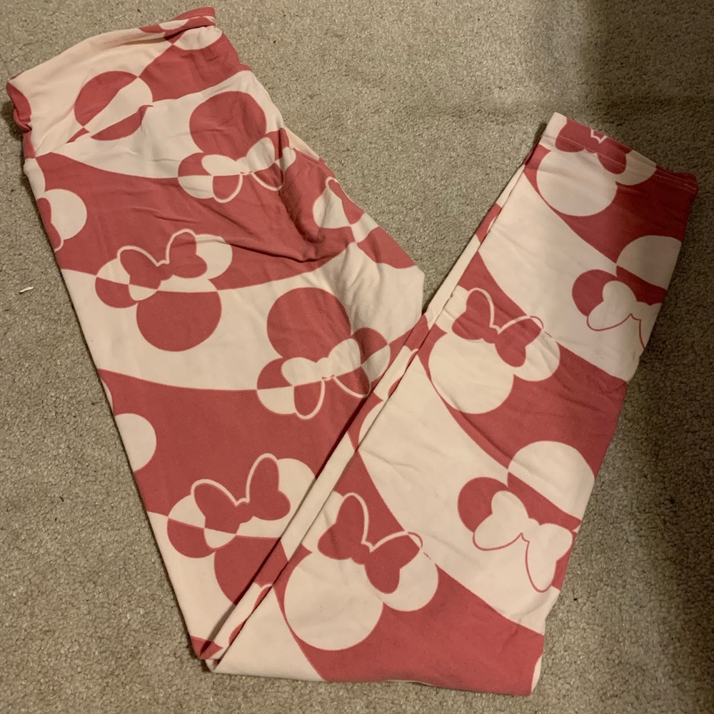 Super soft Disney LuLaRoe leggings